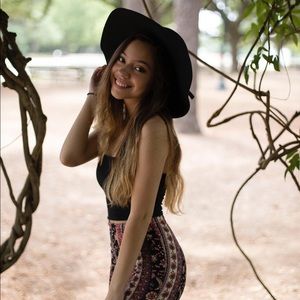 Meet your Posher, Daniela